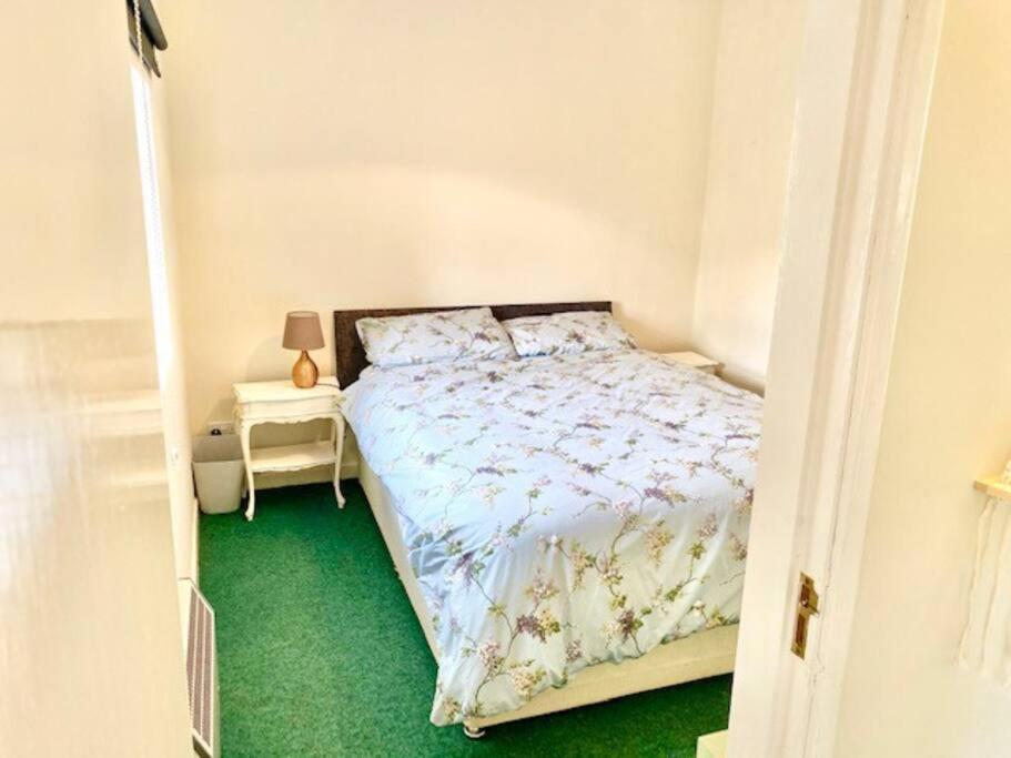 Cosy 2 Bed Cottage Next To Fota Wildlife Park Cork Esterno foto